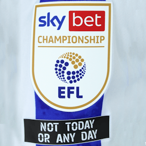 Sheffield Wednesday 팀의 Julian Börner 셔츠