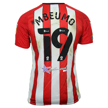 来自Brentford的Bryan Mbeumo球衣