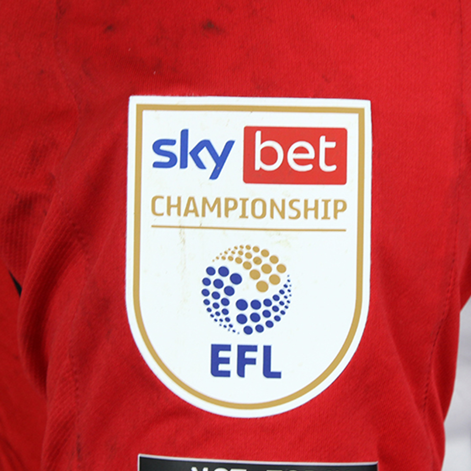 来自Brentford的Bryan Mbeumo球衣