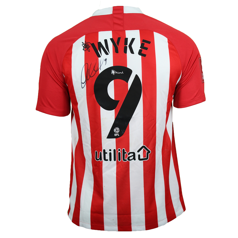Charlie Wyke Sunderland shirt