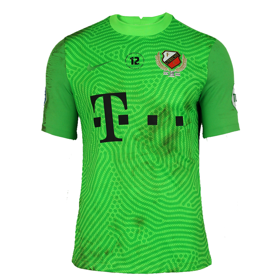 Maarten Paes FC Utrecht jersey