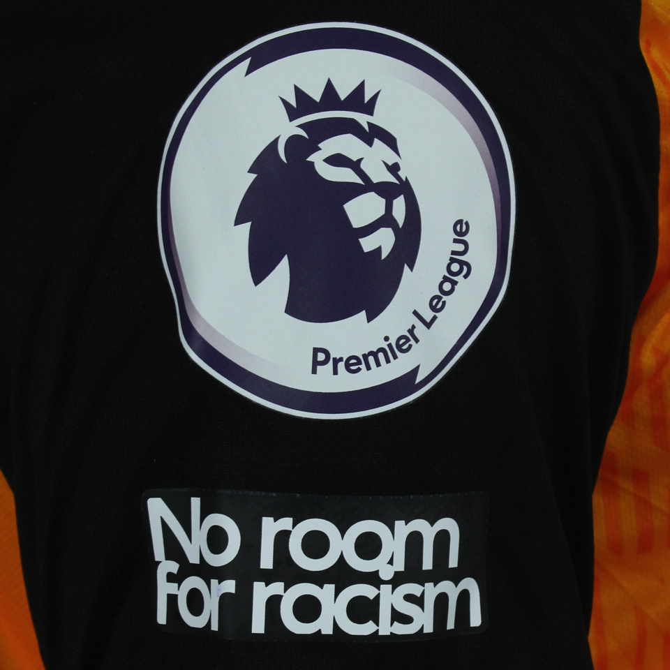 Willy Boly Wolverhampton Wanderers shirt