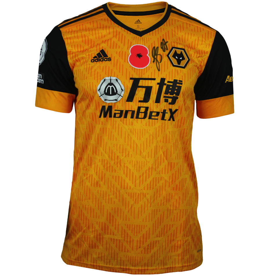 Romain Saïss Wolverhampton Wanderers forması