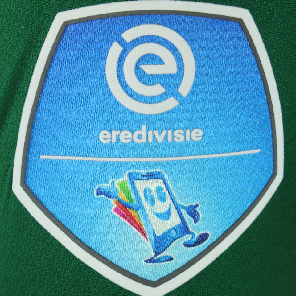 来自ADO Den Haag的Bilal Ould-Chikh球衣