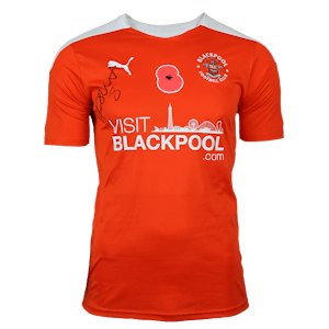 Keshi Anderson Blackpool jersey
