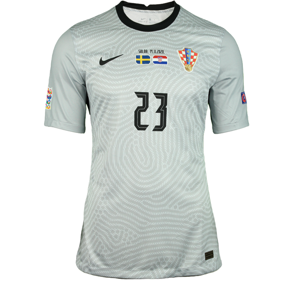 Simon Sluga Croatia jersey