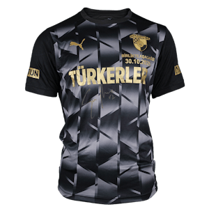 Göztepe 팀의 Guilherme Costa Marques 셔츠
