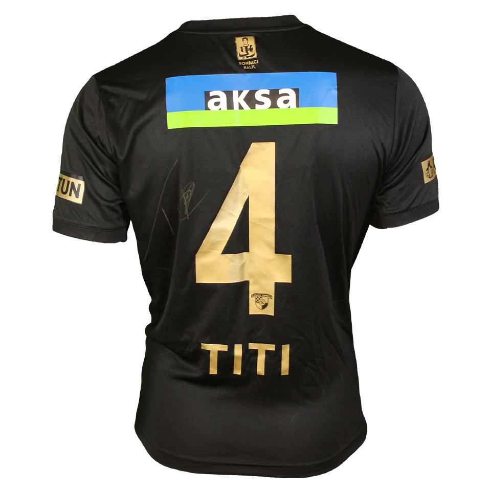 Cristian Chagas Tarouco Göztepe shirt