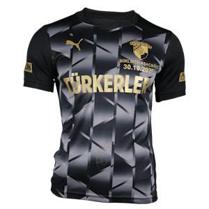 Obinna Nwobodo Göztepe shirt