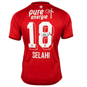 Lindon Selahi FC Twente shirt