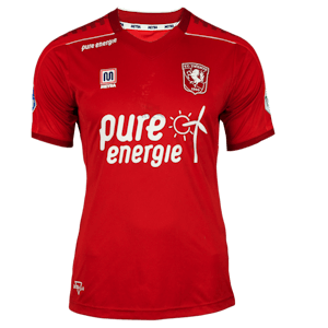 Lindon Selahi FC Twente shirt