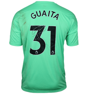 Vicente Guaita  Crystal Palace jersey