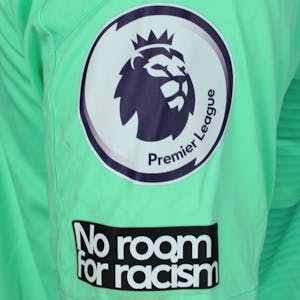 Vicente Guaita  Crystal Palace jersey