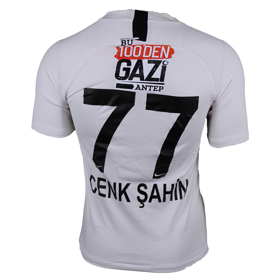 Enver Cenk Şahin Gaziantep FK forması