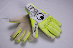 Gloves - Günay Güvenç