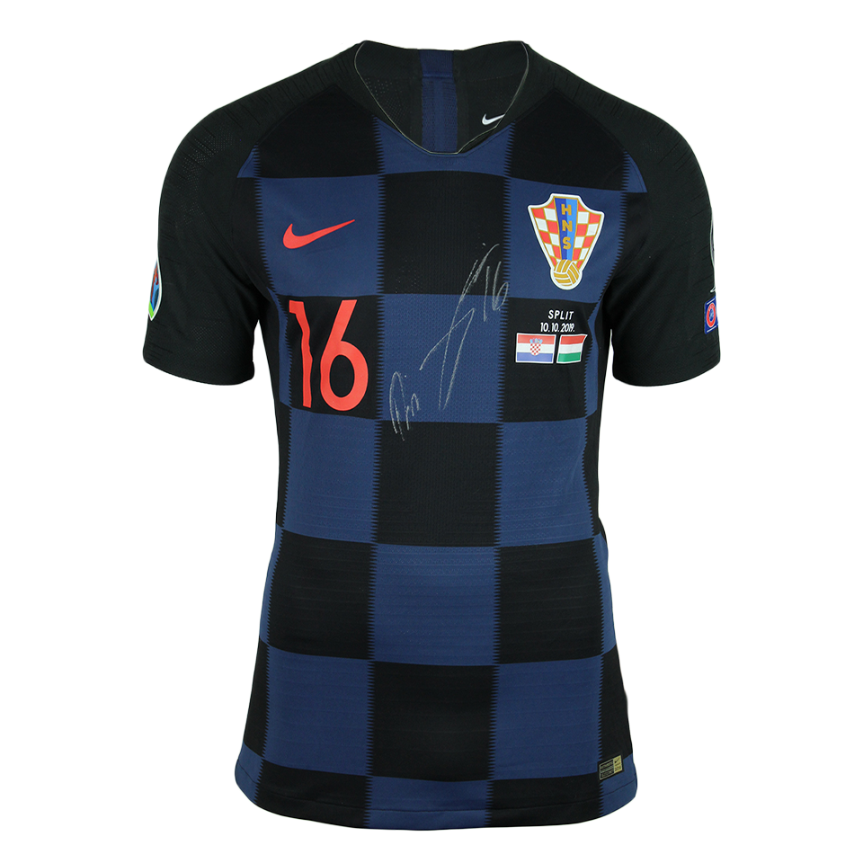 Tin Jedvaj Croatia shirt