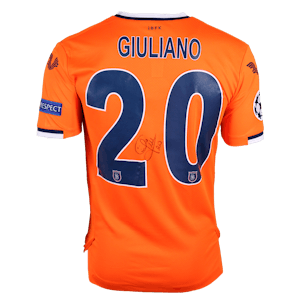 Giuliano Victor de Paula İstanbul Başakşehir shirt