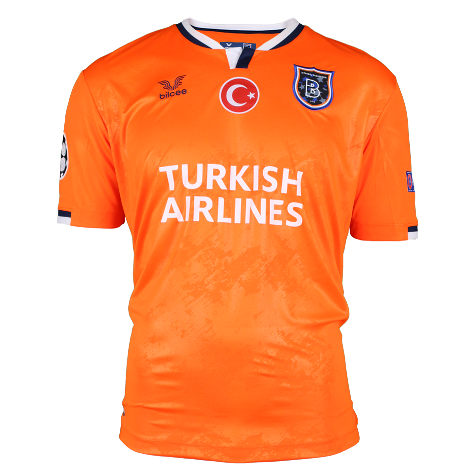 Enzo Crivelli İstanbul Başakşehir shirt
