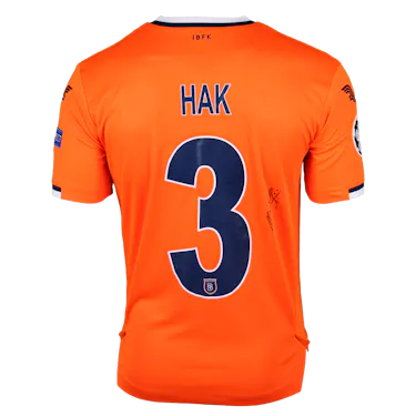 来自İstanbul Başakşehir的Hasan Ali Kaldırım球衣