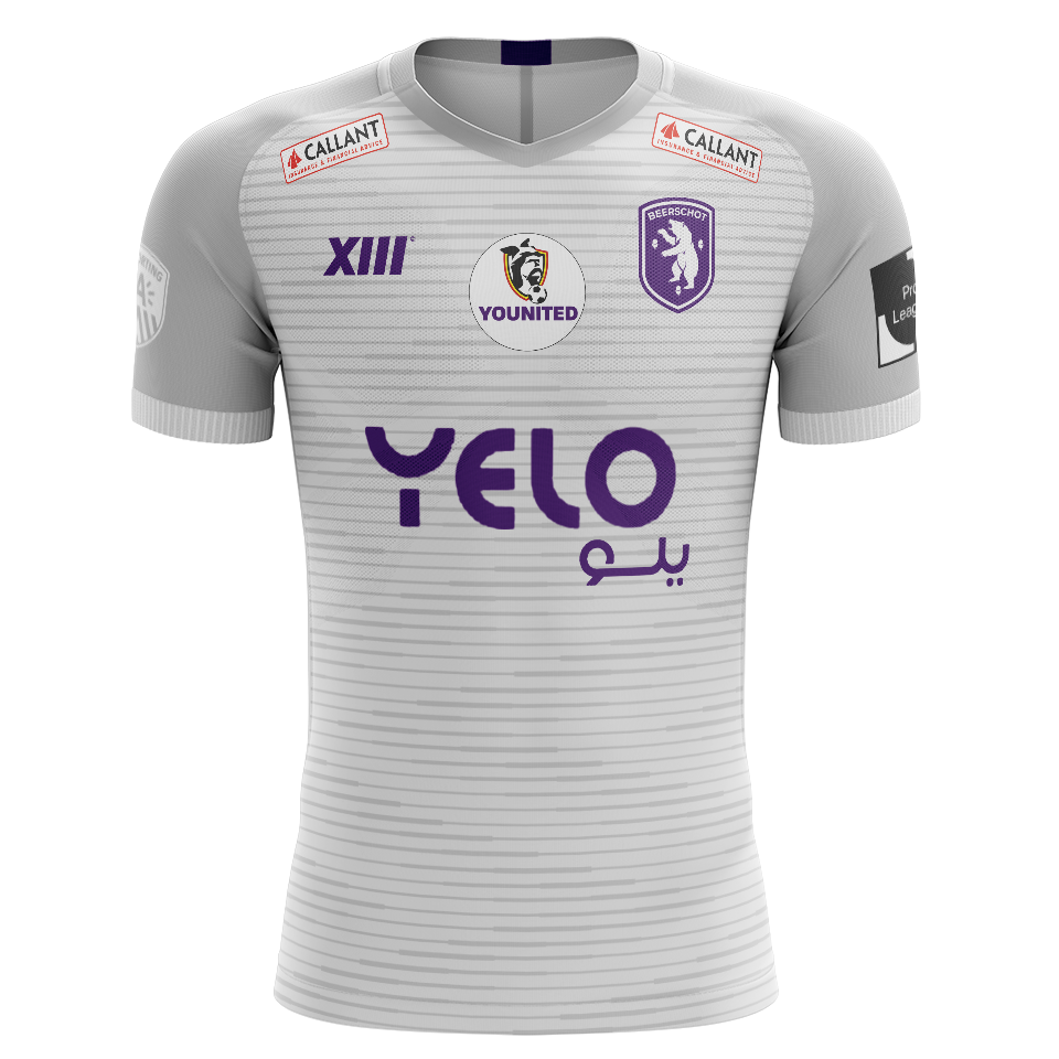 Kéres Masangu K. Beerschot V.A. のシャツ