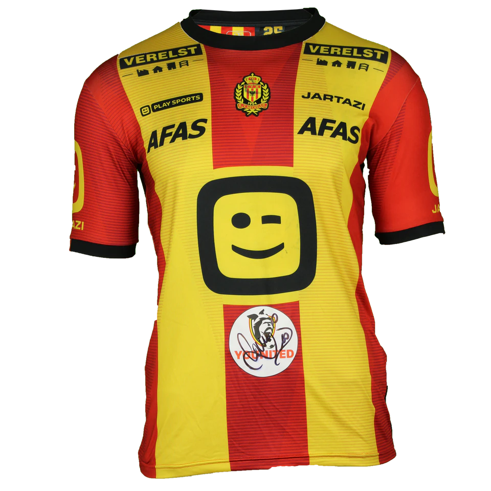 KV Mechelen-Trikot von Igor de Camargo