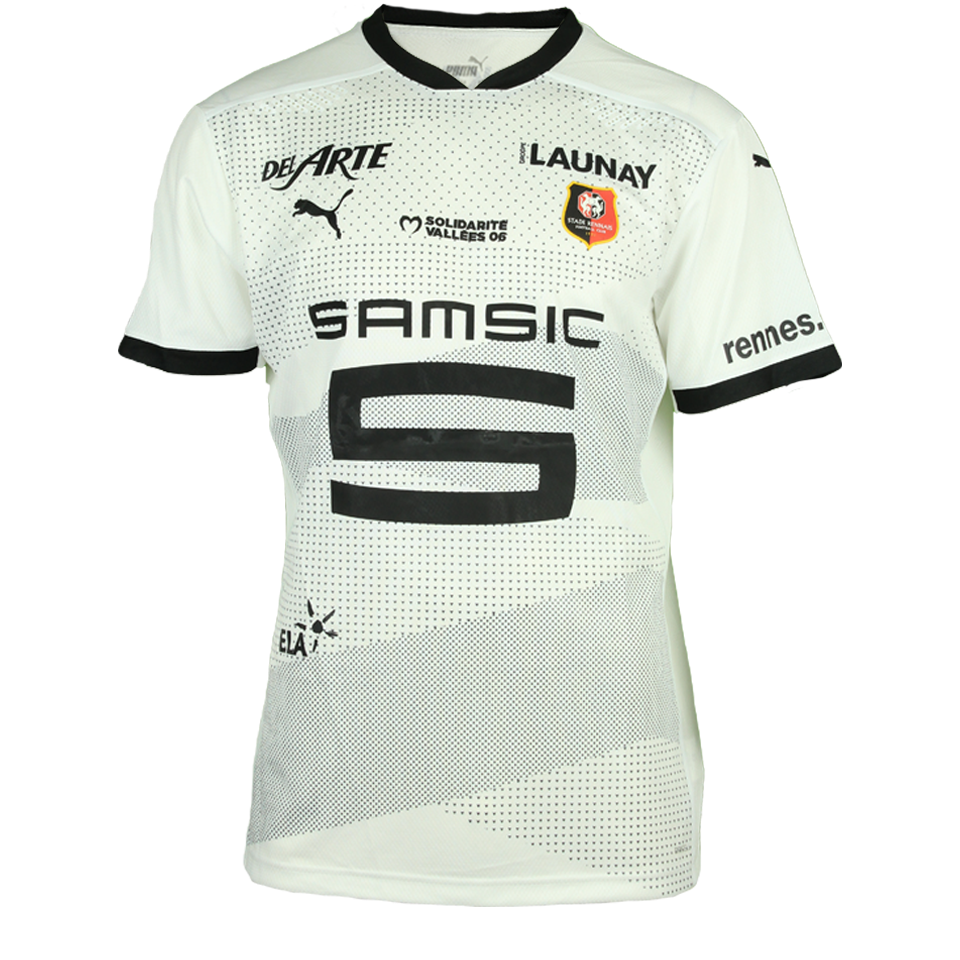 Gerzino Nyamsi OGC Nice shirt