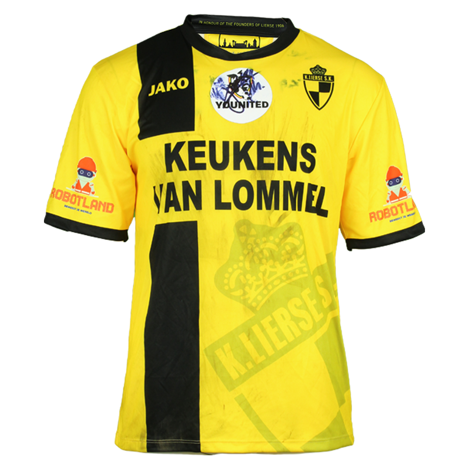 Toon Janssen Lierse K. shirt