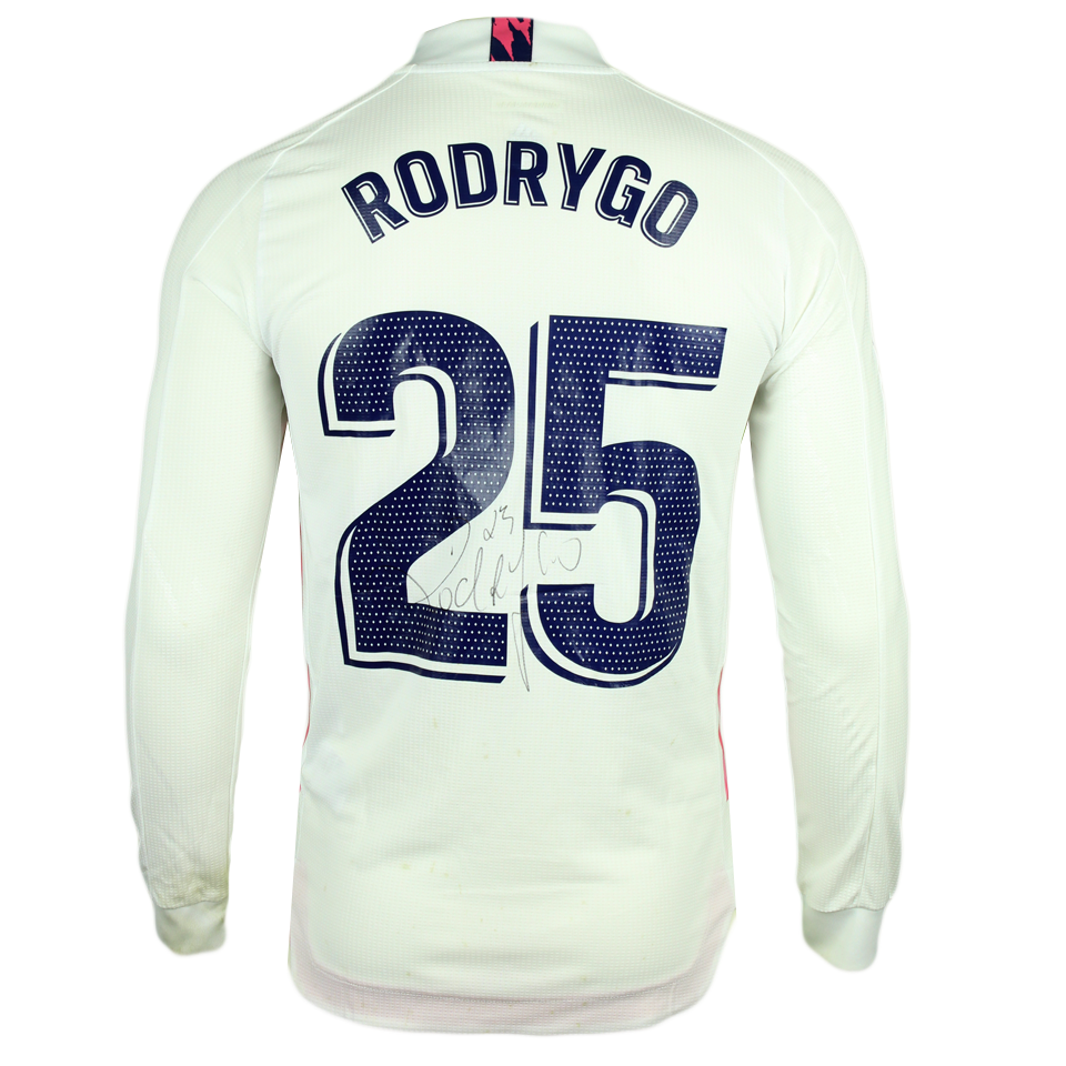来自Real Madrid的Rodrygo球衣
