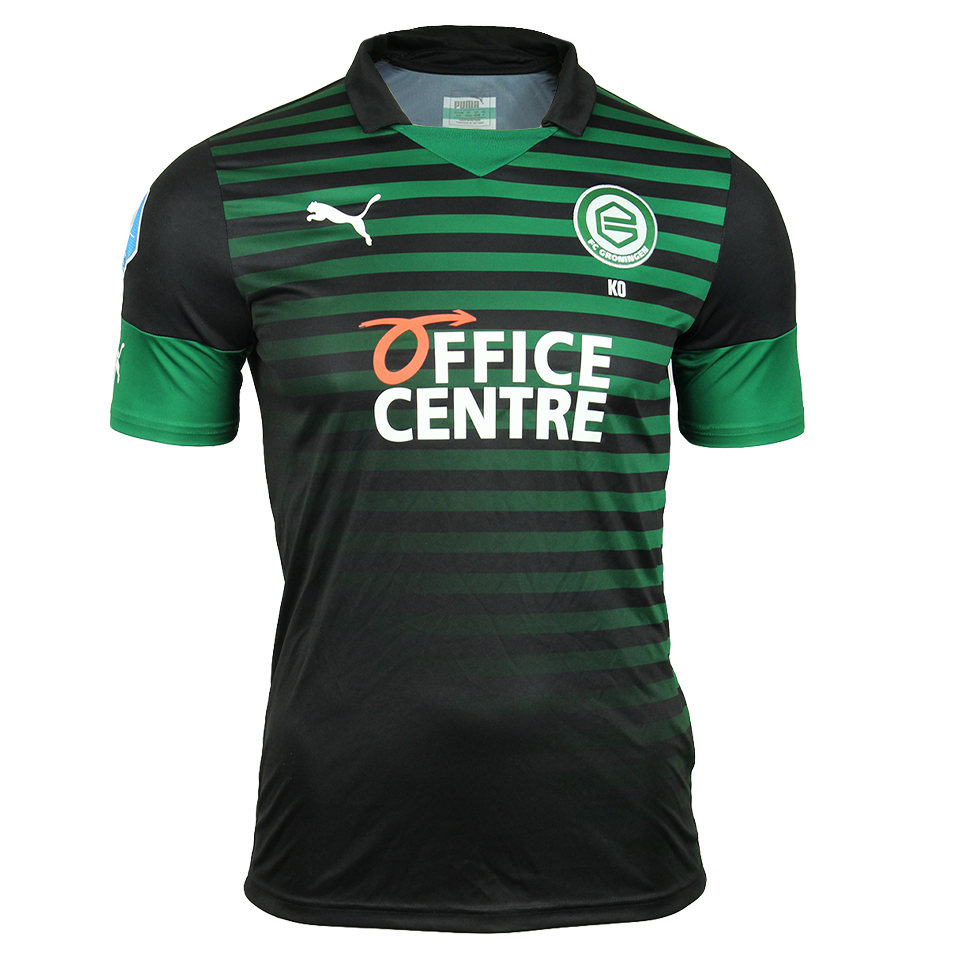 FC GroningenのPuma製サッカーシャツ FC 板倉滉選手 サイン入り FC GroningenのPuma製サッカーシャツ FC 板倉滉選手 サイン入り