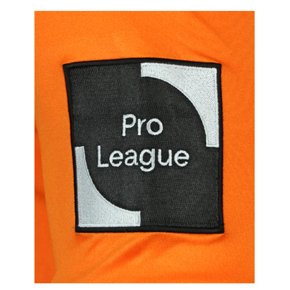 Mehdi Tarfi KMSK Deinze forması