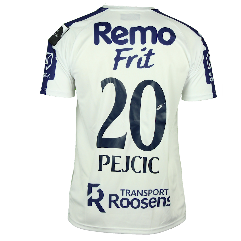 Nikola Pejcic S.K. Beveren shirt