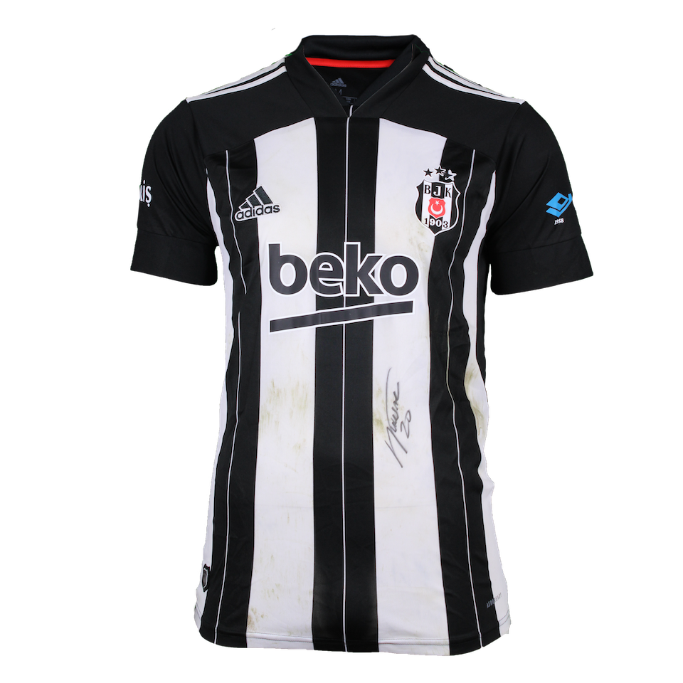 Necip Uysal Beşiktaş JK shirt
