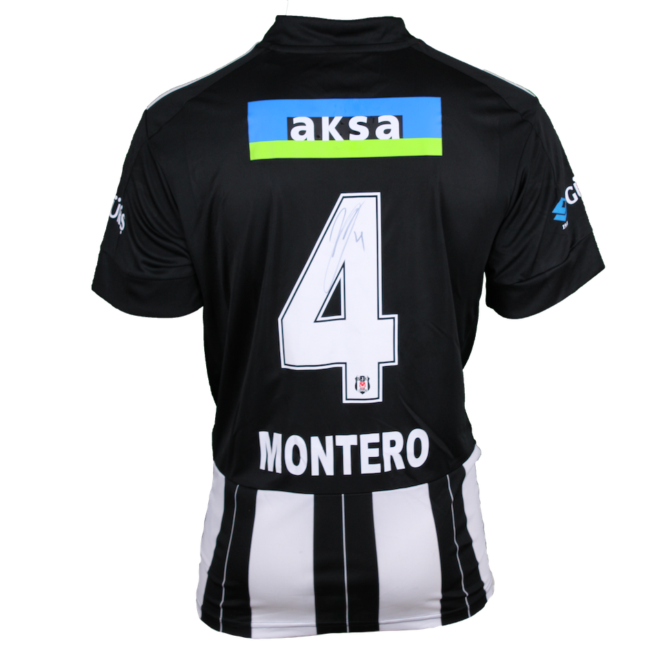 Francisco Javier Montero Rubio Beşiktaş JK shirt