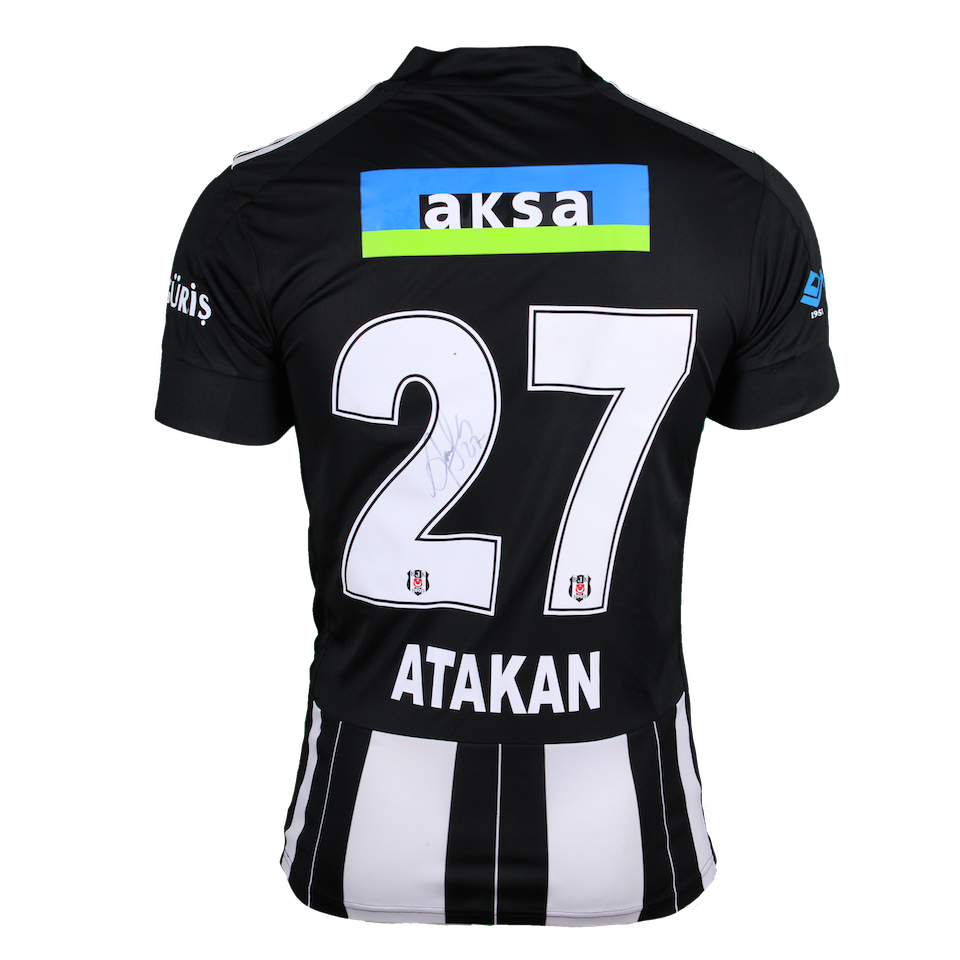 Hüseyin Atakan Üner Beşiktaş JK forması