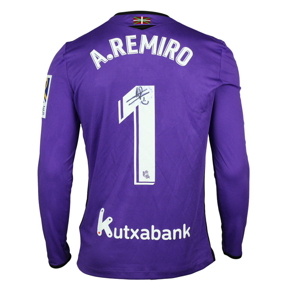 Alejandro Remiro Gargallo Real Sociedad shirt
