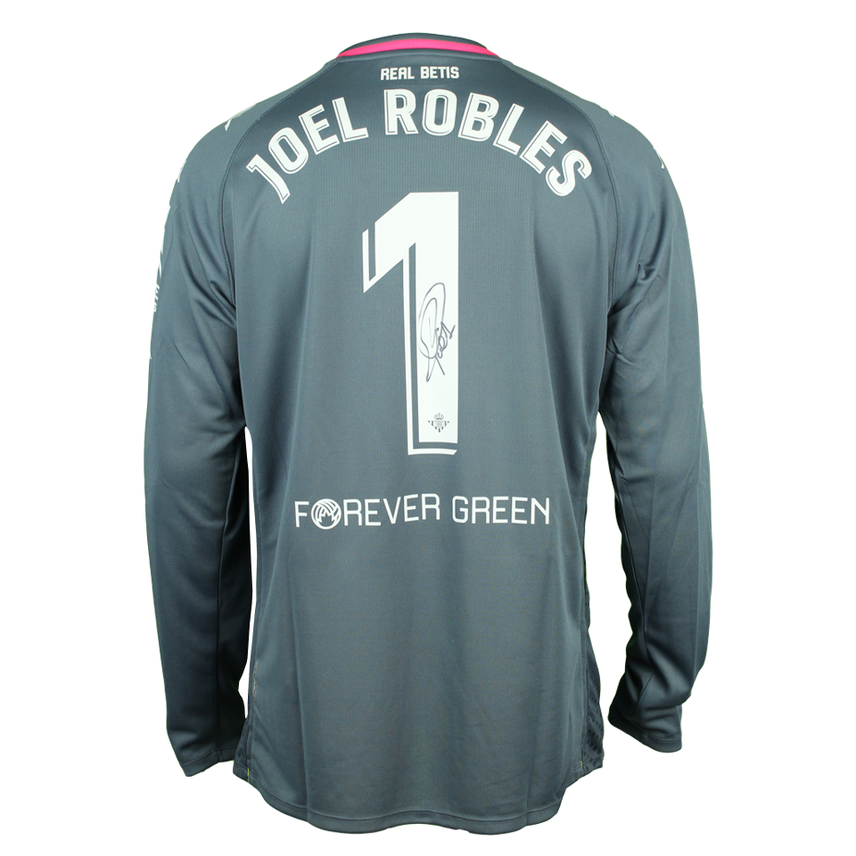 Joel Robles  Real Betis shirt