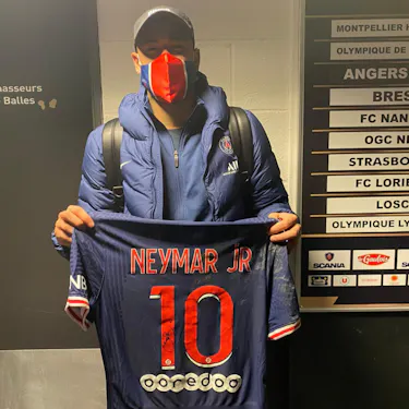 Angers SCO 팀의 Neymar da Silva Santos Junior 셔츠