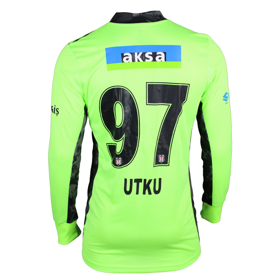Utku Yuvakuran Beşiktaş JK shirt