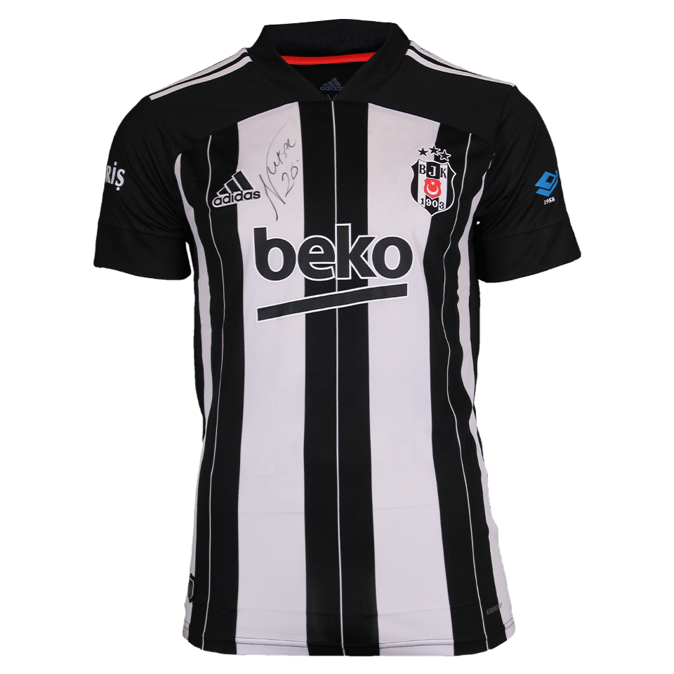 Necip Uysal Beşiktaş JK shirt