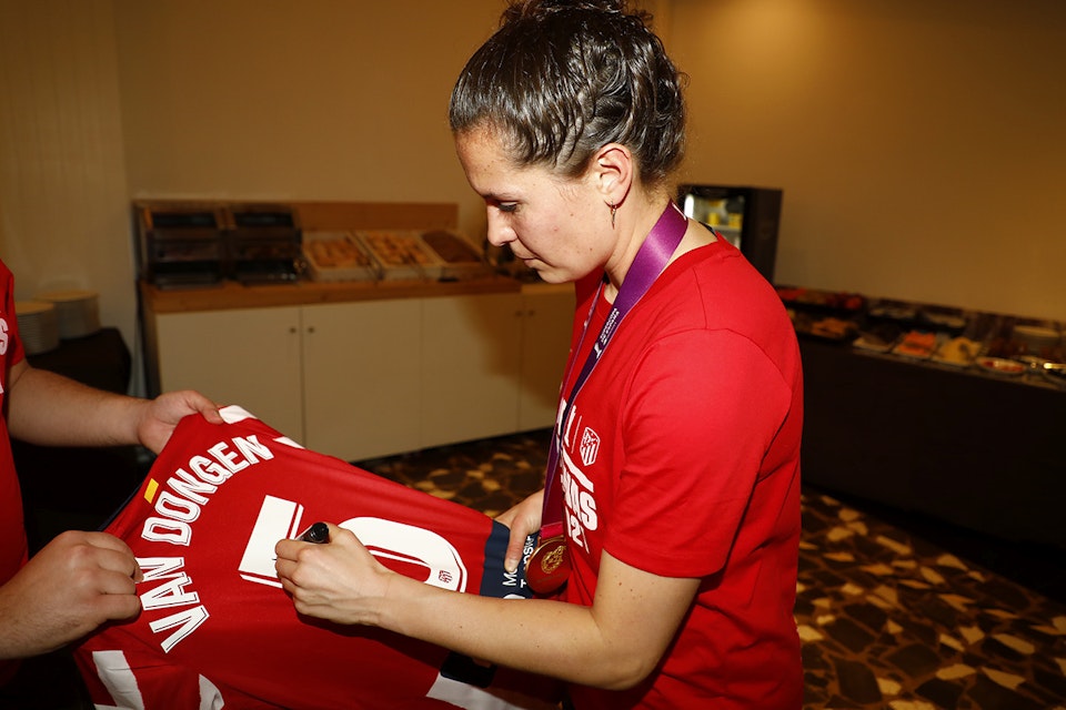 Merel van Dongen Atlético de Madrid Femenino jersey
