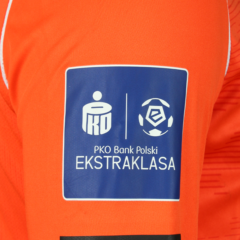 Mickey van der Hart Lech Poznań shirt