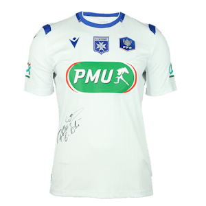 Kévin Fortuné AJ Auxerre shirt