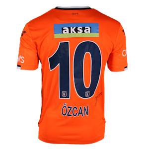 Berkay Özcan İstanbul Başakşehir shirt