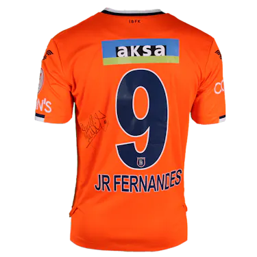 Junior Fernándes  İstanbul Başakşehir camisa.