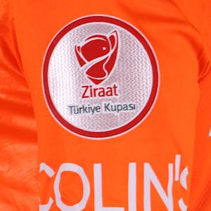 Emir Şenocak İstanbul Başakşehir shirt