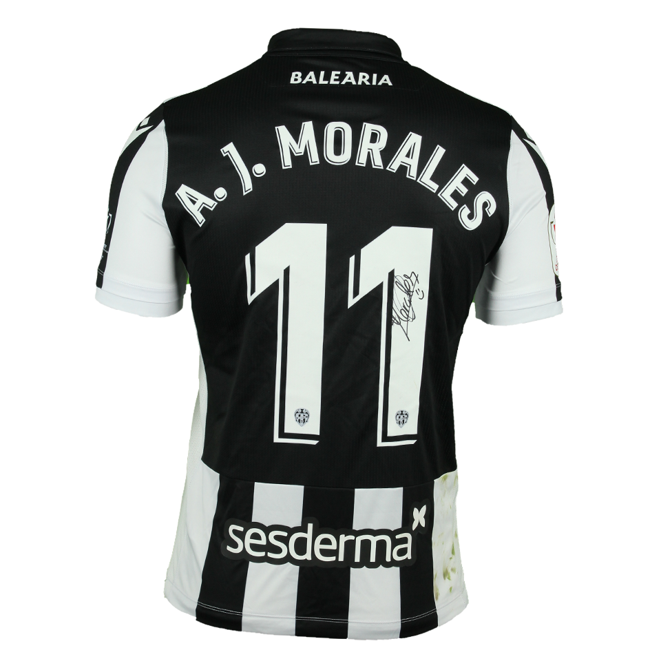 José Luis Morales Nogales Levante UD shirt