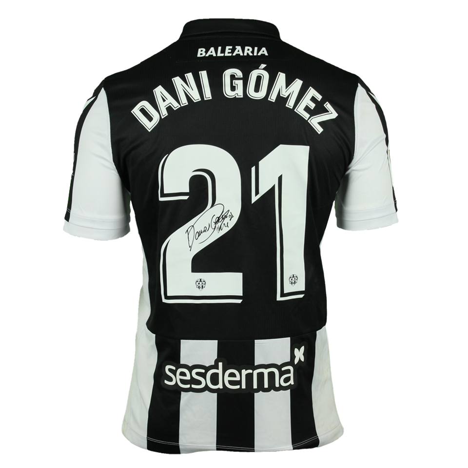 Daniel Gómez Alcón Levante UD shirt